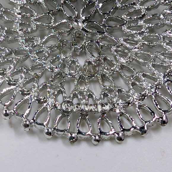 Sarah Coventry Signed Vintage Silver Oversized Mandala Style Brooch - Picture 4 of 5